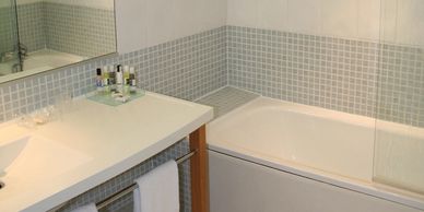 Photo of a bathroom.