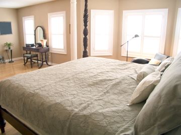A bedroom
