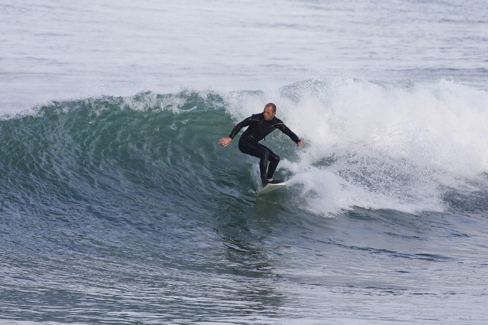 When looking where to buy cbd in Santa Cruz, the surfers riding waves are a tell tale sign.