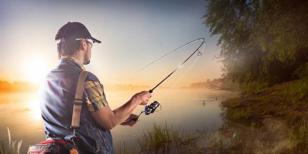 Our fishing calendar lets you know when the fish will be biting!