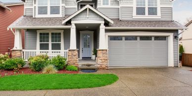 Blend of Fibered Cement Shake and lab siding