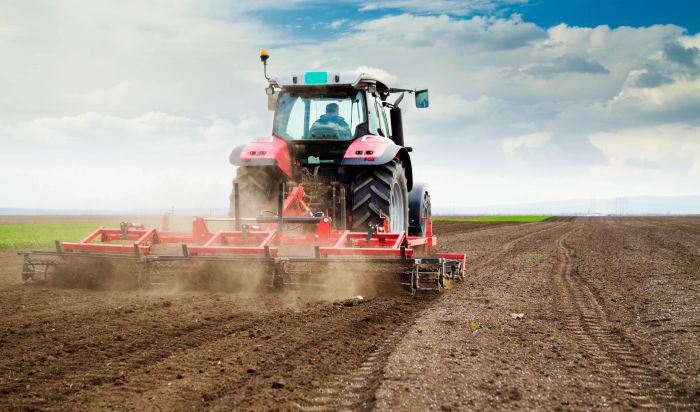 The Labor Challenge: How Workforce Shortages Affect Agribusiness