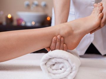 Foot & Reflexology Massage