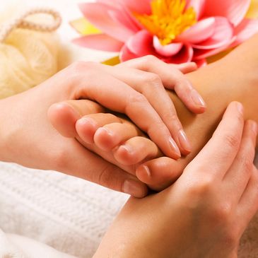 REFLEXOLOGY MASSAGE