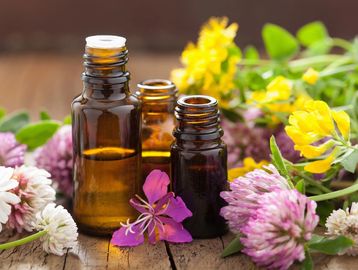 aromatherapy; lavender, ginger, peppermint, eucalyptus, chamomile, sweet orange, rosemary