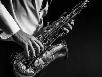 Saxophone Lessons near me.  Adult Saxophone lessons