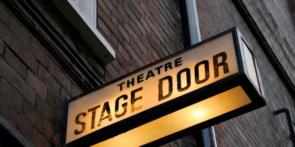 Line Notes Actor Stage Door Theatre