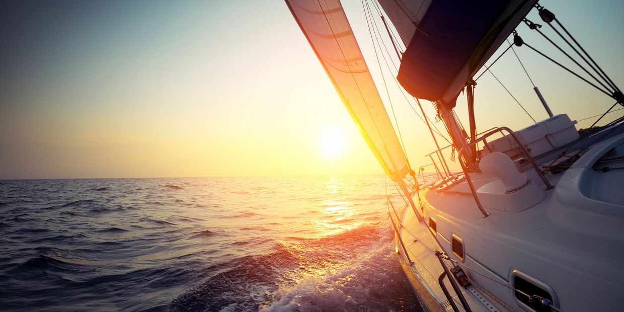 Pre-purchase marine survey Motor or Sail. Pre-purchase surveys and written survey reports. 