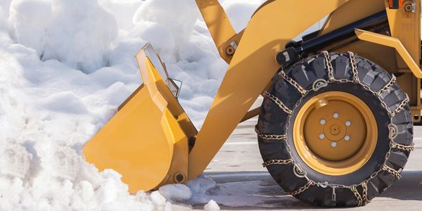 Commercial & Residential snow plowing, removal & ice control with salt offered  in South East, WI 