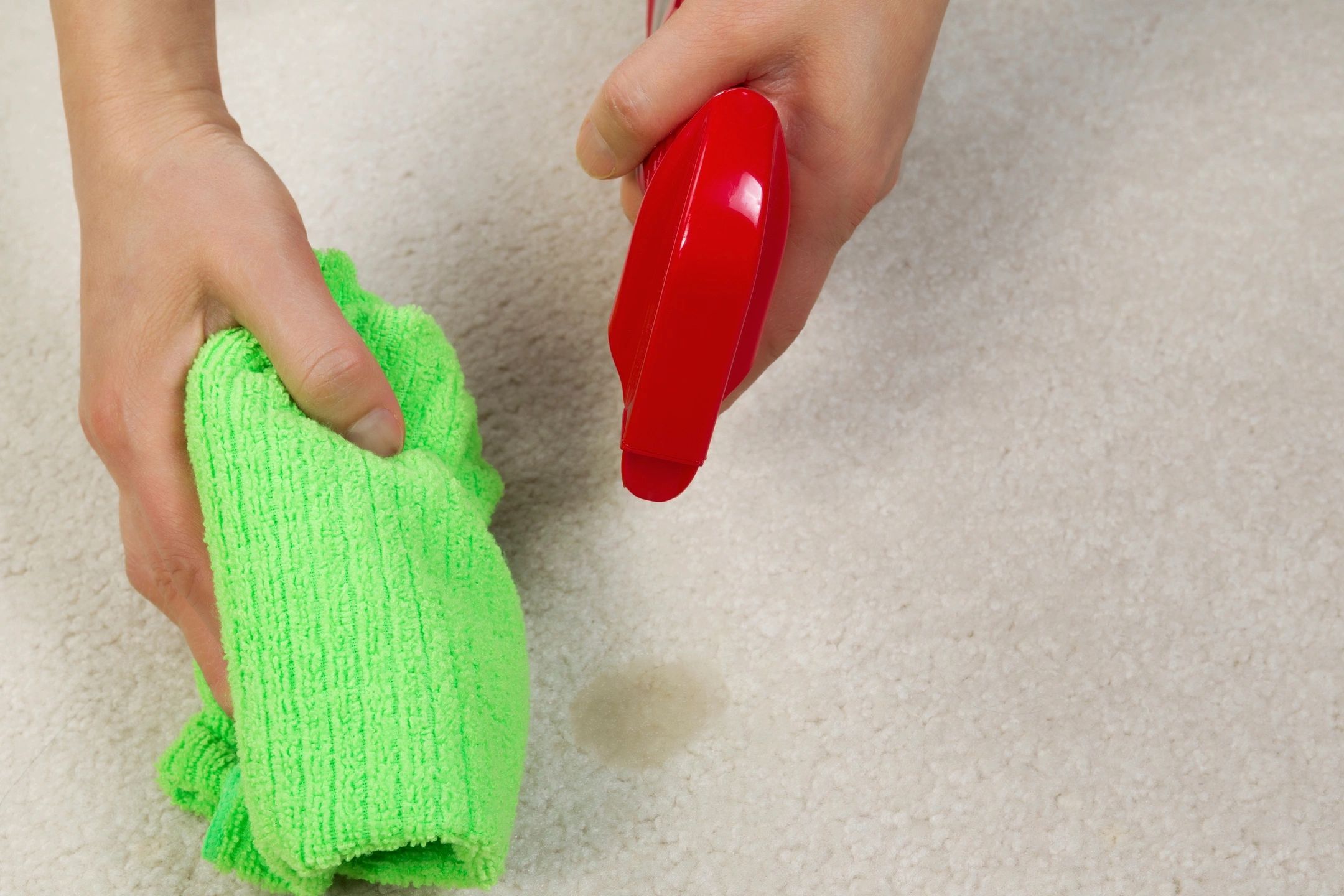 Carpet Stain Removal Guide: 10 Stains You Can DYI