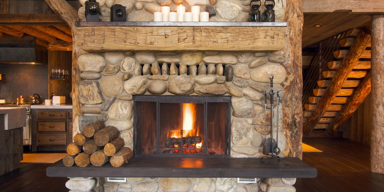 Large, stone, wood burning fireplace. Fireplace inspection and chimney inspection required.