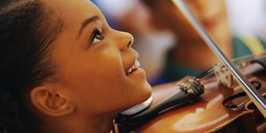 Beginners learning violin