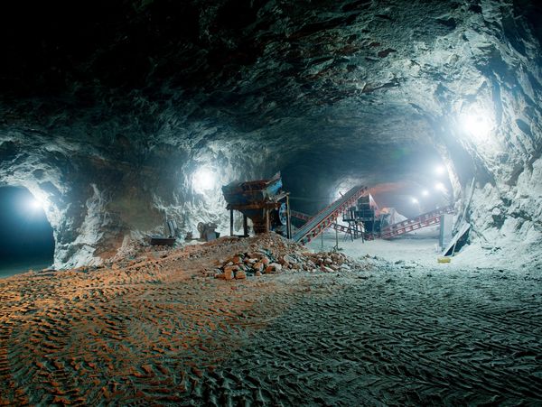 mining hpq siO2
