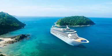 A cruise ship in the bay 