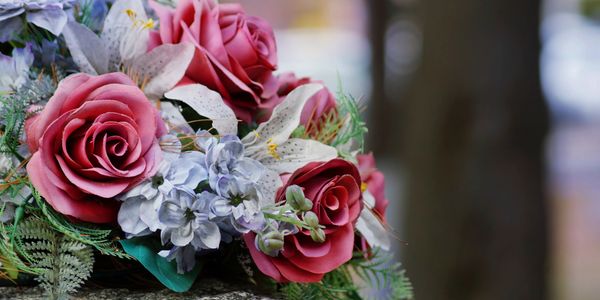 table decorations, linens