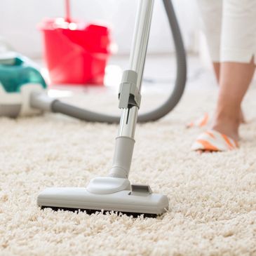 Dusting with a vacuum cleaner