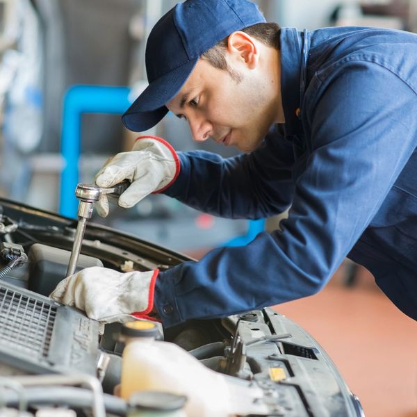 We have experience technician with full expertise for car modification 