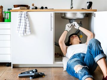Kitchen drain and shut off valve repair.
