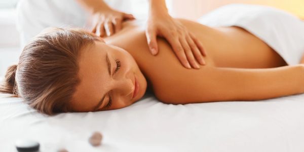 relax the mind, body and soul through massage 