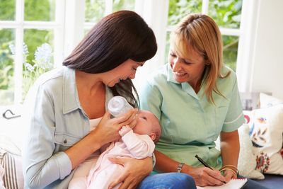Lactation consultant in a home visit