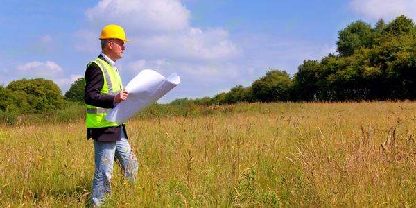 análise prévia no projeto e local de trabalho