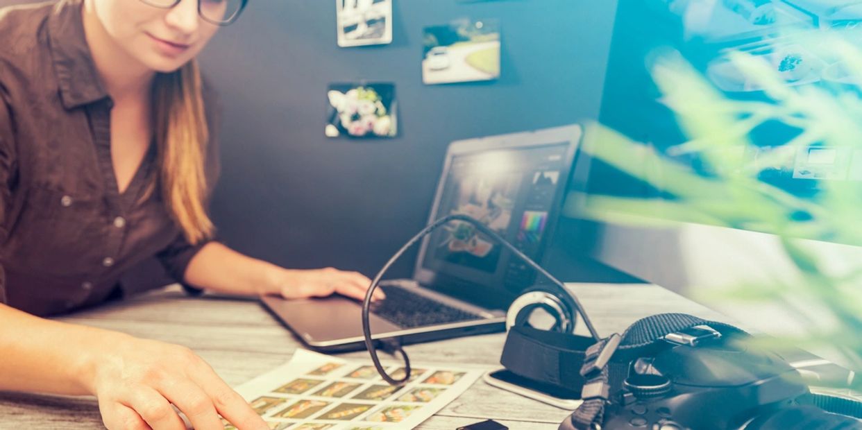 The Business Queen, Digital Marketing, Business Marketing, Business Consultant