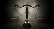 Balanza de justicia legal