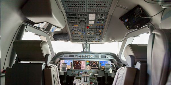 Gulfstream G450 G550 Cockpit