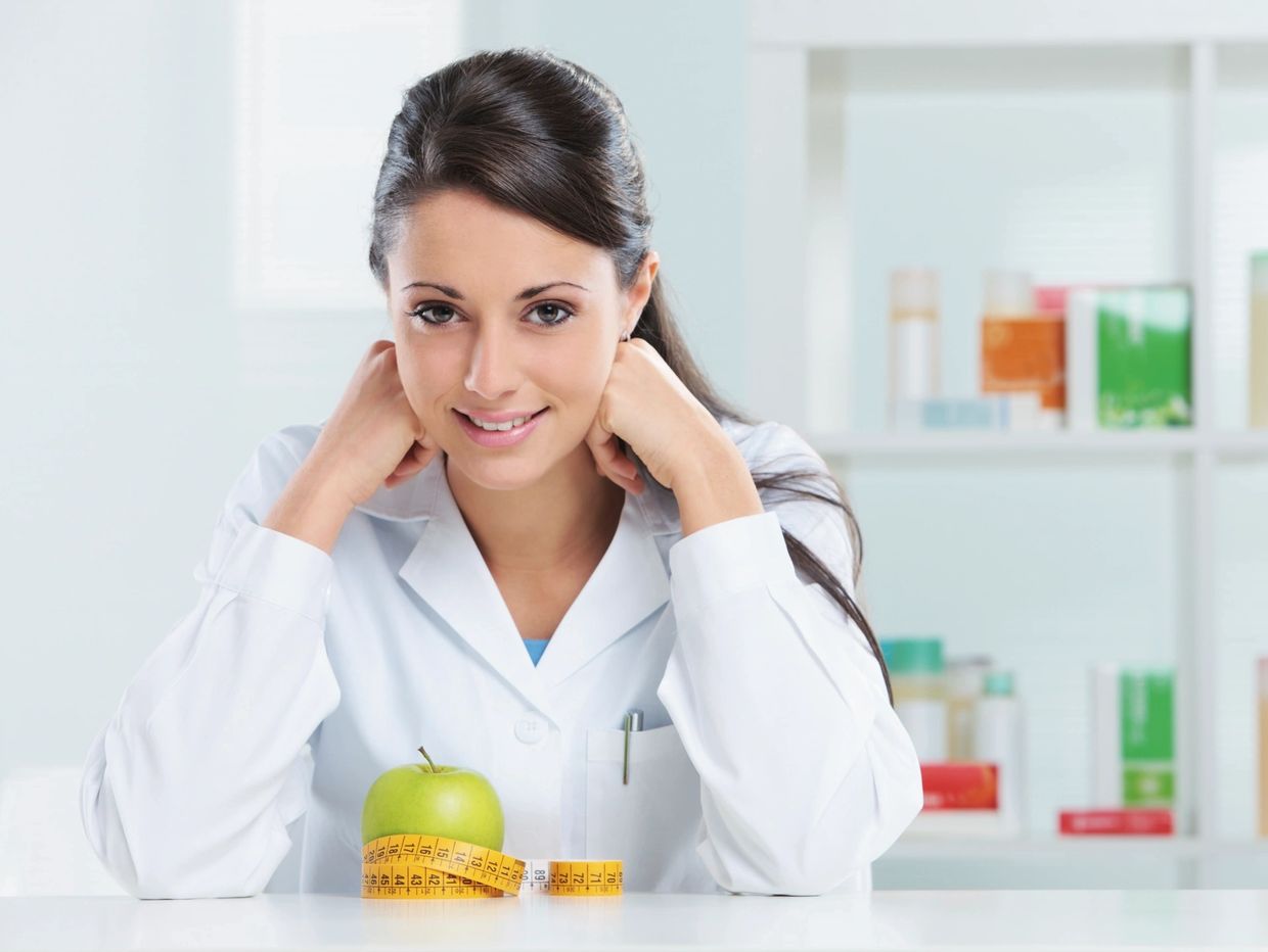 Expert doctor providing Diabetology and Dermatology consultations at GSHV Wellness Centre in Ambur