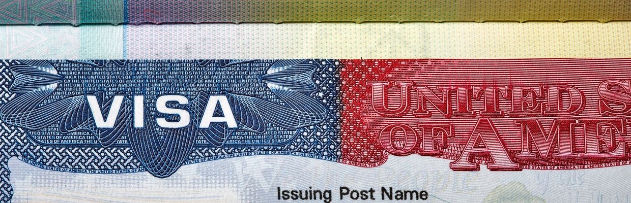 Marriage Immigration Lawyer Visa (green card through marriage / Abogados de Familia Inmigración
