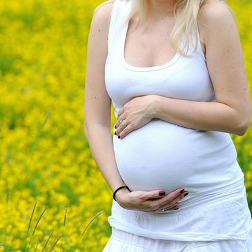 Prenatal Yoga
Pregnant Women 