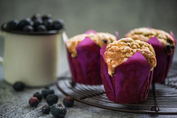 Raspberry white chocolate chip muffins 