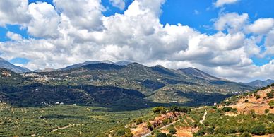 View of the mountains with a cloudy sky.