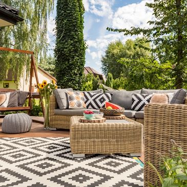 Furniture delivery services. Danbury, New Haven, New Britain, East Hartford, Waterbury, Manchester,  Hartford, West Hartford, Waterford, Bridgeport, CT 