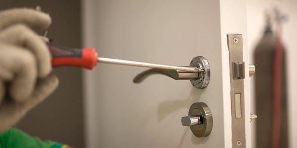 Door Lever set installation