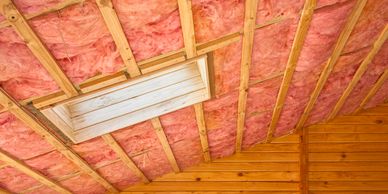 Insulation in a ceiling