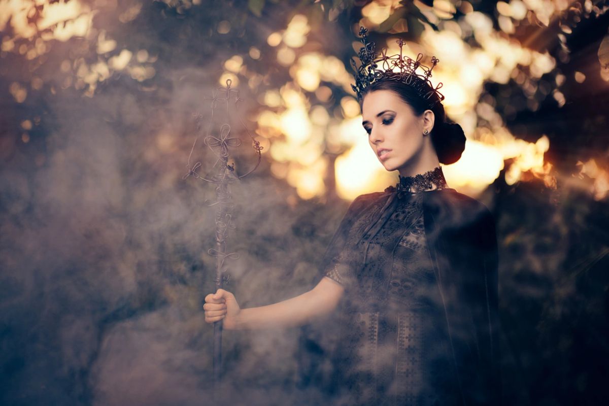 Queen Ritual | Feel like a Goddess | Completely Transform how you see ...