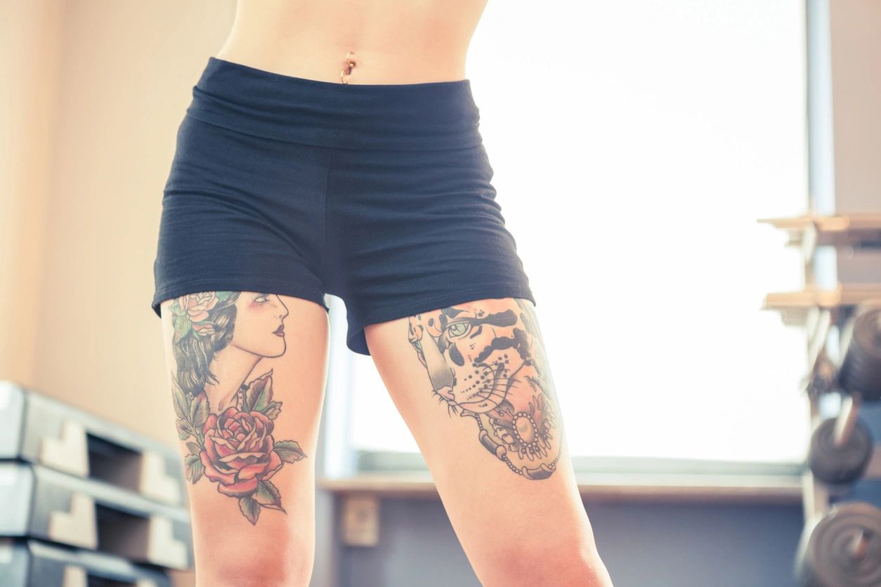 Female workout closeup legs