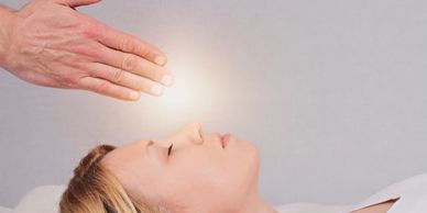 Reiki in London, reiki healing, reiki treatments, anxiety, depression, stress, healing, healing retreats