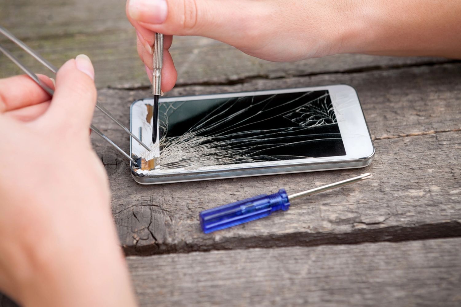 iphone repair west seattle