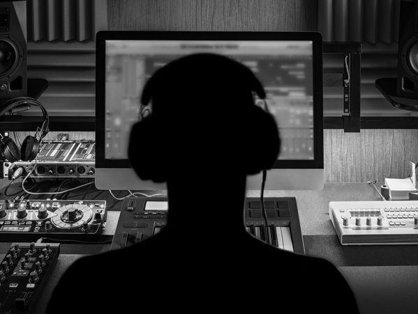Audio engineer outline