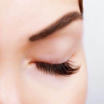 eyelash tint, eyelash lift, eyelash extensions.