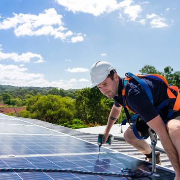 Solar system installation with battery backup power