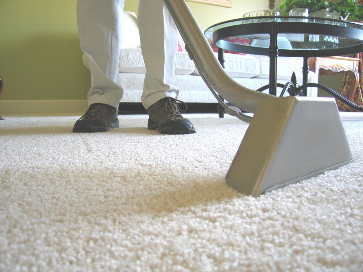 Cleaning carpet