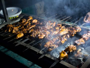 Buffet de Churrasco em Espeto,
Churrasco de Espeto
Espetinhos de carne
Confraternização de Empresas