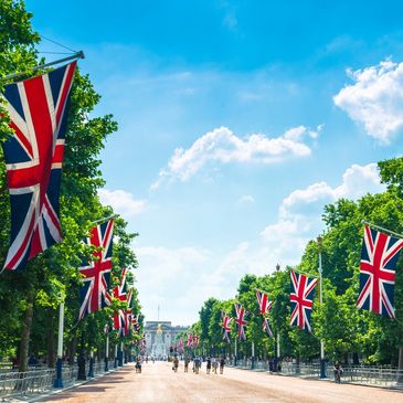 norland nanny montessori magda gerber infant Knightsbridge Belgravia Mayfair Kensington Chelsea