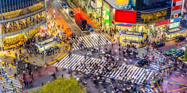 Busy Japanese crosswalk.