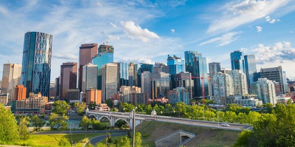 Grote steden of landelijk wonen. De mogelijkheden in Alberta zijn weldegelijk aanzienlijk.