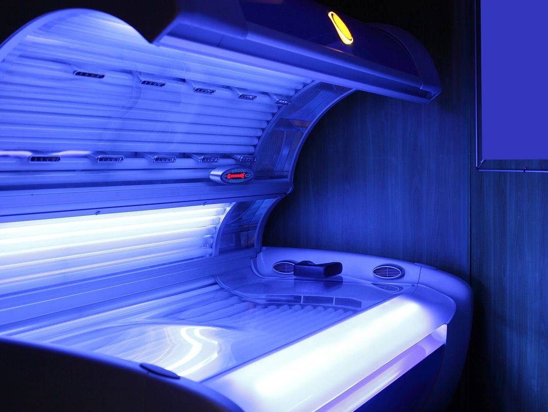 Tanning bed located close to Spencer Ma, short and easy drive to Hometown Tan in Barre Ma.
