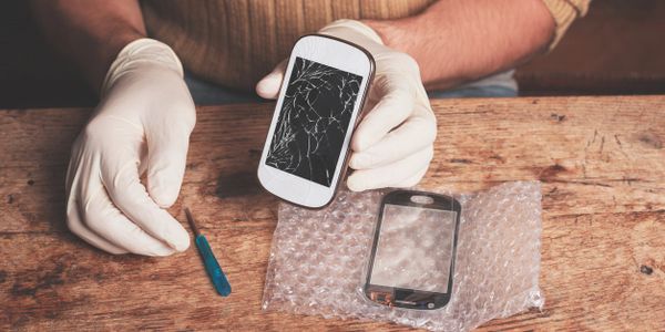 iPhone screen repair